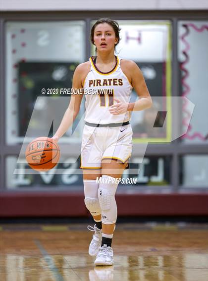 Thumbnail 1 in Lindsay @ Collinsville photogallery.