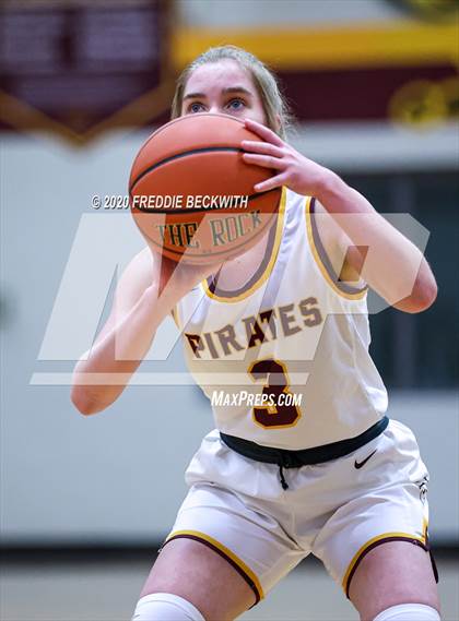 Thumbnail 2 in Lindsay @ Collinsville photogallery.