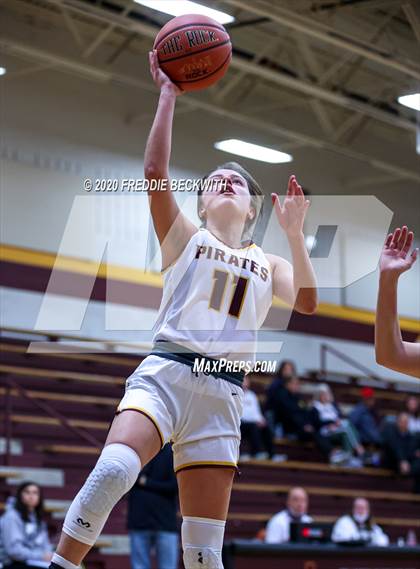 Thumbnail 2 in Lindsay @ Collinsville photogallery.