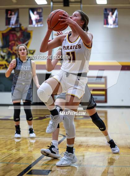 Thumbnail 3 in Lindsay @ Collinsville photogallery.