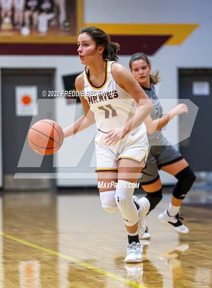 Thumbnail 1 in Lindsay @ Collinsville photogallery.