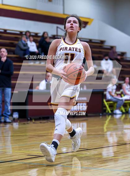 Thumbnail 1 in Lindsay @ Collinsville photogallery.