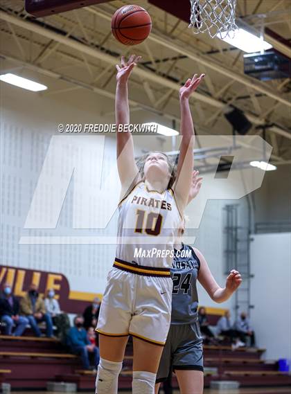 Thumbnail 1 in Lindsay @ Collinsville photogallery.