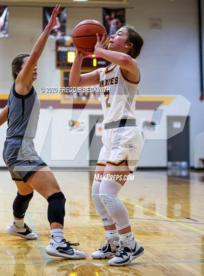 Thumbnail 2 in Lindsay @ Collinsville photogallery.