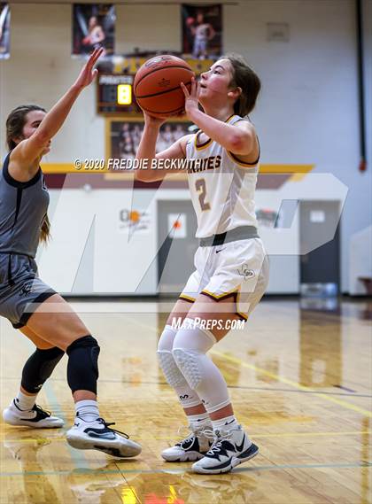 Thumbnail 1 in Lindsay @ Collinsville photogallery.