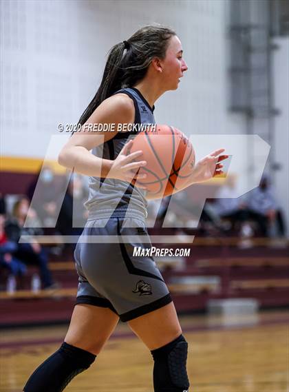 Thumbnail 3 in Lindsay @ Collinsville photogallery.