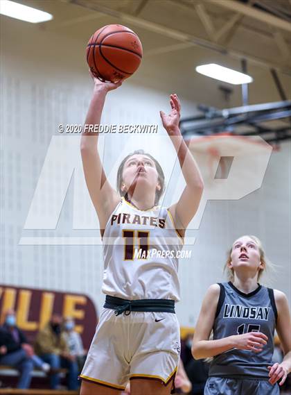 Thumbnail 1 in Lindsay @ Collinsville photogallery.