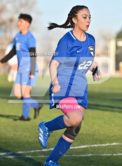 Thumbnail 2 in Gateway vs Alameda photogallery.