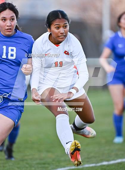 Thumbnail 3 in Gateway vs Alameda photogallery.