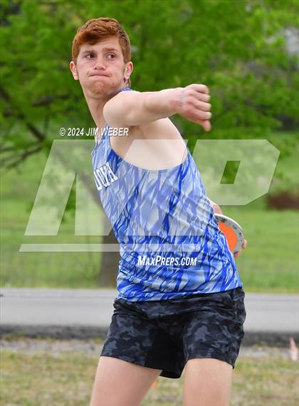 Thumbnail 2 in Warner Eagles Invitational photogallery.