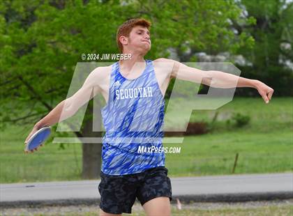 Thumbnail 2 in Warner Eagles Invitational photogallery.