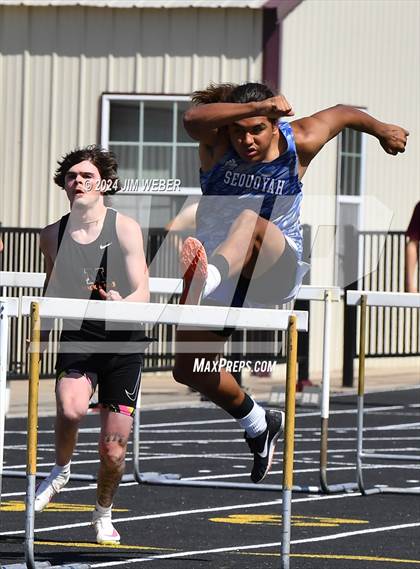 Thumbnail 2 in Warner Eagles Invitational photogallery.