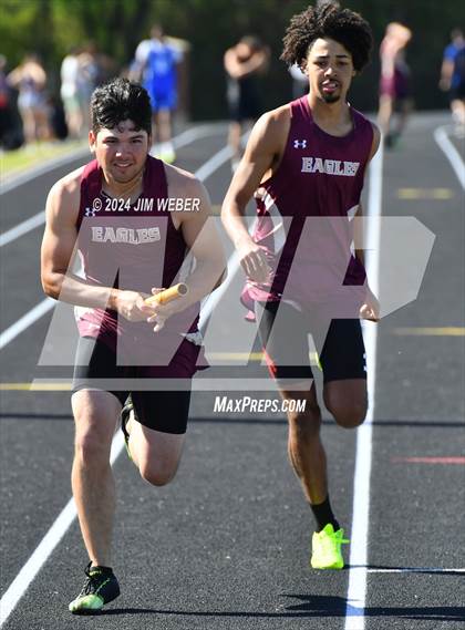 Thumbnail 2 in Warner Eagles Invitational photogallery.