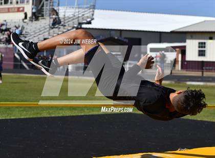 Thumbnail 1 in Warner Eagles Invitational photogallery.