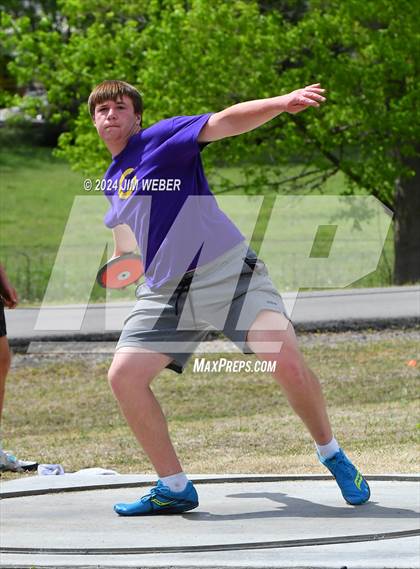Thumbnail 3 in Warner Eagles Invitational photogallery.