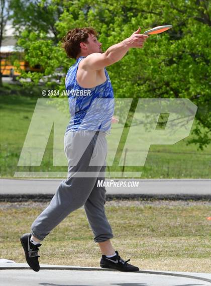 Thumbnail 2 in Warner Eagles Invitational photogallery.