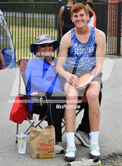 Thumbnail 2 in Warner Eagles Invitational photogallery.