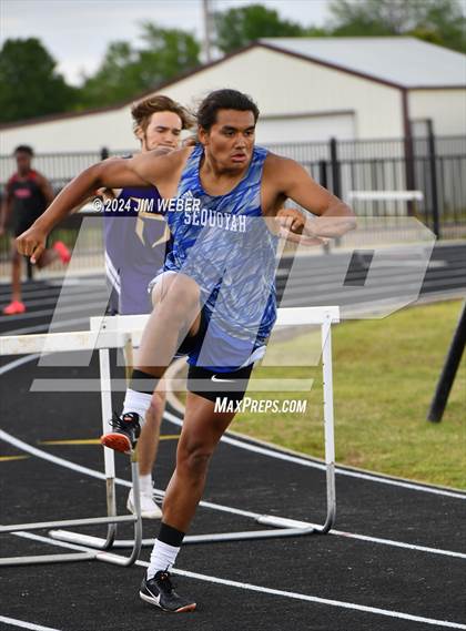 Thumbnail 1 in Warner Eagles Invitational photogallery.