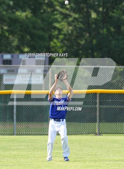 Thumbnail 1 in Nashville vs. Fairfield (IHSA 2A Sectional Semifinal) photogallery.
