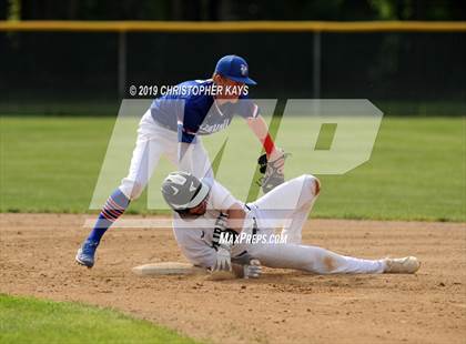 Thumbnail 3 in Nashville vs. Fairfield (IHSA 2A Sectional Semifinal) photogallery.