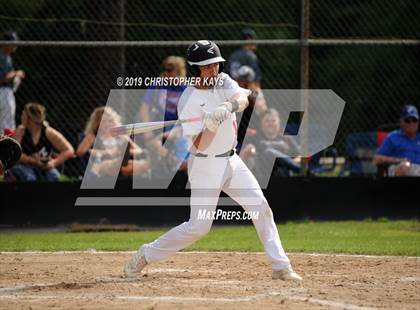 Thumbnail 2 in Nashville vs. Fairfield (IHSA 2A Sectional Semifinal) photogallery.