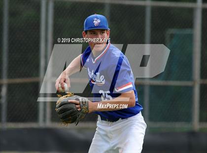 Thumbnail 3 in Nashville vs. Fairfield (IHSA 2A Sectional Semifinal) photogallery.