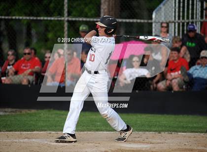 Thumbnail 3 in Nashville vs. Fairfield (IHSA 2A Sectional Semifinal) photogallery.