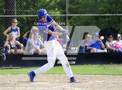Thumbnail 1 in Nashville vs. Fairfield (IHSA 2A Sectional Semifinal) photogallery.
