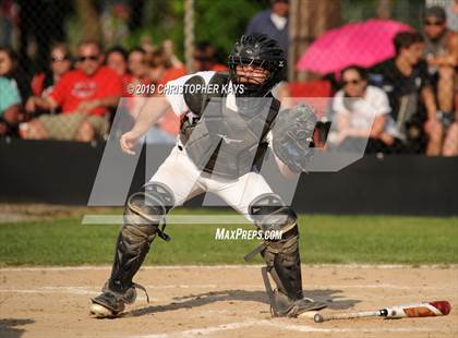 Thumbnail 3 in Nashville vs. Fairfield (IHSA 2A Sectional Semifinal) photogallery.