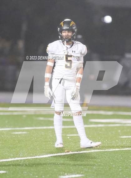 Thumbnail 2 in Wilcox vs. Serra photogallery.