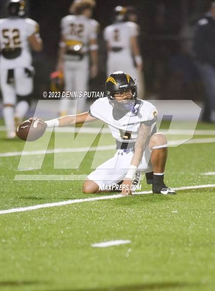 Thumbnail 1 in Wilcox vs. Serra photogallery.