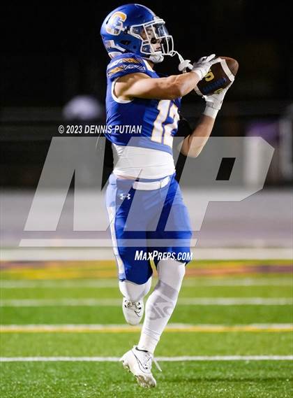 Thumbnail 2 in Wilcox vs. Serra photogallery.