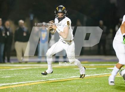 Thumbnail 2 in Wilcox vs. Serra photogallery.