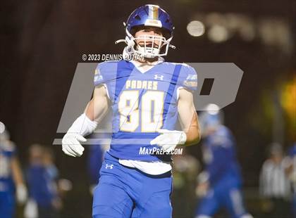 Thumbnail 2 in Wilcox vs. Serra photogallery.
