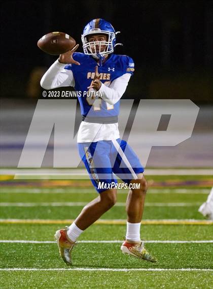 Thumbnail 3 in Wilcox vs. Serra photogallery.