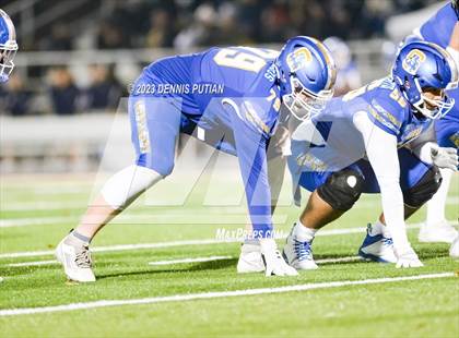 Thumbnail 2 in Wilcox vs. Serra photogallery.