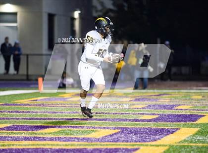Thumbnail 2 in Wilcox vs. Serra photogallery.