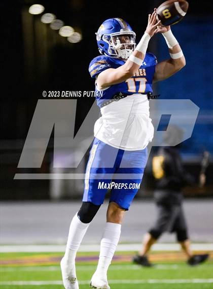Thumbnail 3 in Wilcox vs. Serra photogallery.