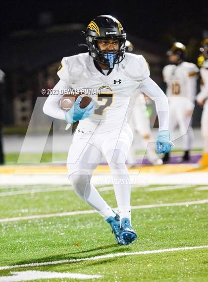 Thumbnail 2 in Wilcox vs. Serra photogallery.