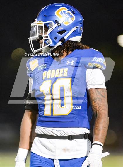 Thumbnail 2 in Wilcox vs. Serra photogallery.