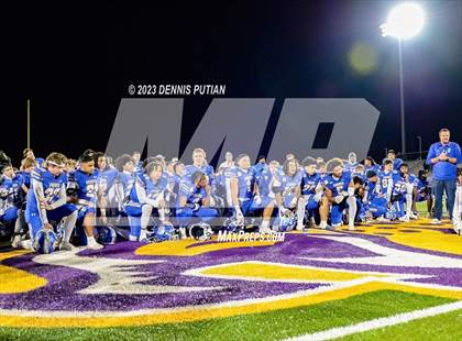 Thumbnail 1 in Wilcox vs. Serra photogallery.