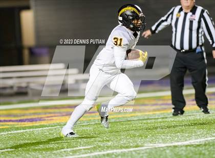 Thumbnail 2 in Wilcox vs. Serra photogallery.