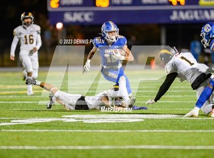 Thumbnail 2 in Wilcox vs. Serra photogallery.