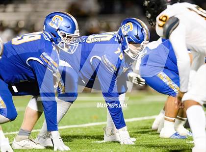 Thumbnail 2 in Wilcox vs. Serra photogallery.