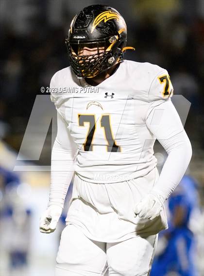 Thumbnail 1 in Wilcox vs. Serra photogallery.