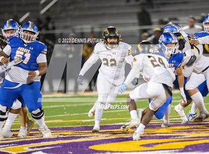 Thumbnail 2 in Wilcox vs. Serra photogallery.