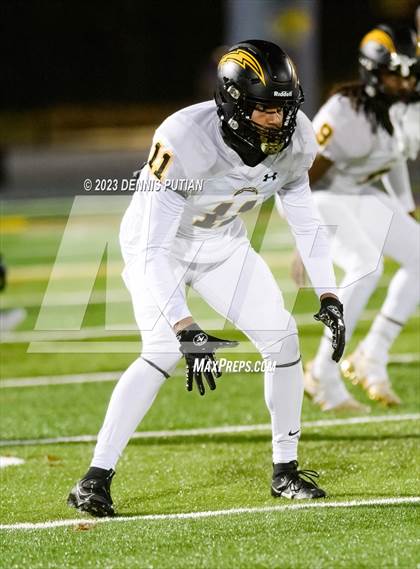 Thumbnail 3 in Wilcox vs. Serra photogallery.