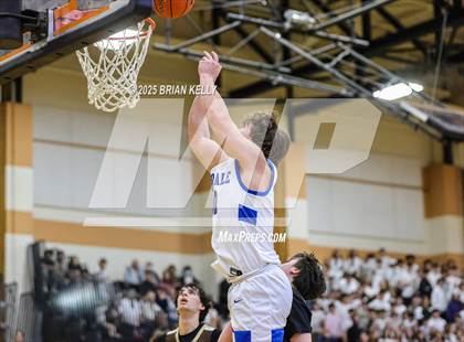 Thumbnail 2 in Hopedale vs Westport (MIAA Division 5 Semifinal) photogallery.