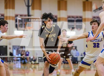 Thumbnail 2 in Hopedale vs Westport (MIAA Division 5 Semifinal) photogallery.