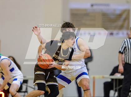 Thumbnail 2 in Hopedale vs Westport (MIAA Division 5 Semifinal) photogallery.